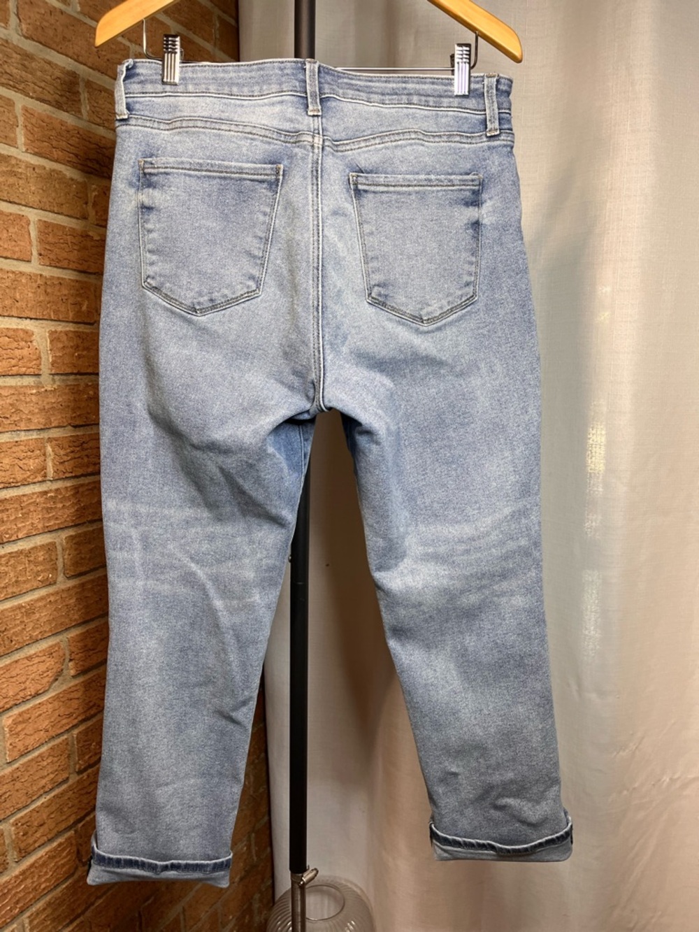 🇺🇸 EVEREVE High Rise Straight light wash size 31 - Picture 3 of 6